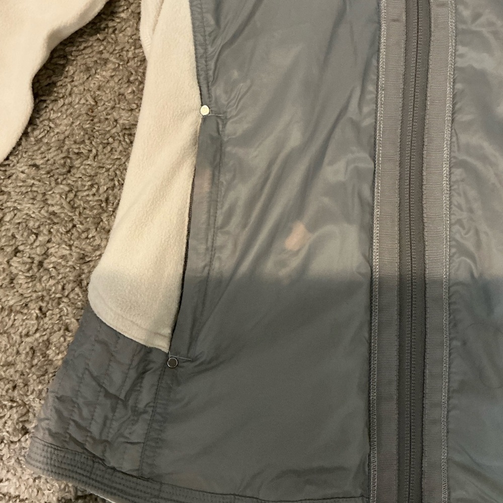 Lululemon Jacket - Picture 2 of 5